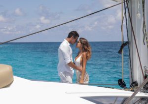 catamaran-romantic-cancun