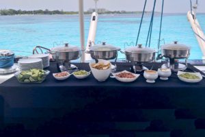 boat wedding catering cancun